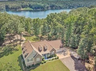 1118 Mitchell Point Rd, Mineral, VA 23117