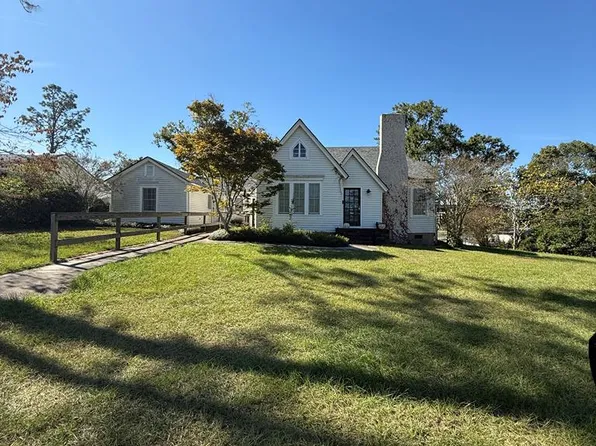 411 College Ave N, Douglas, GA 31533