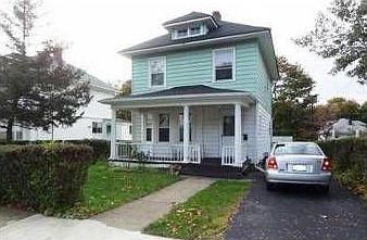 1st image of 39 Townsend Ave