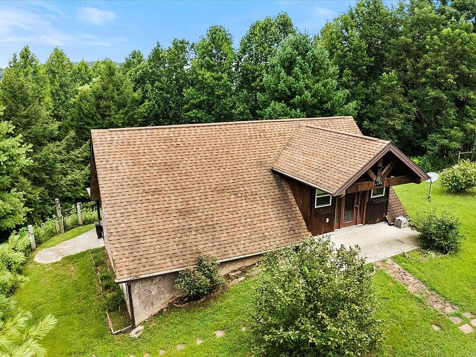 1st image of 1733 Beulah Heights Rd