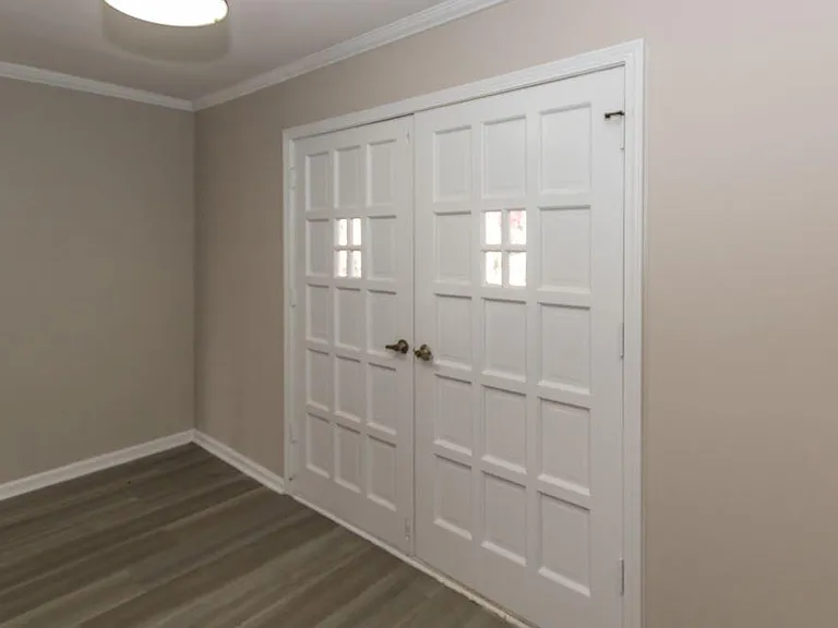 1605 Cool Creek Dr — Photo 4