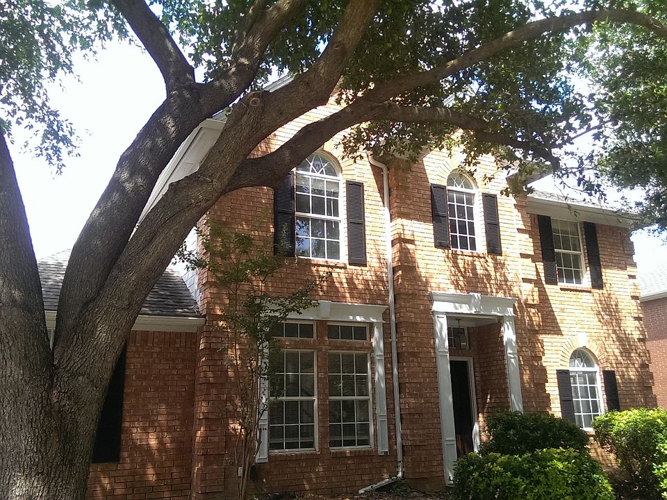 1st image of 733 Cliffmoor Dr