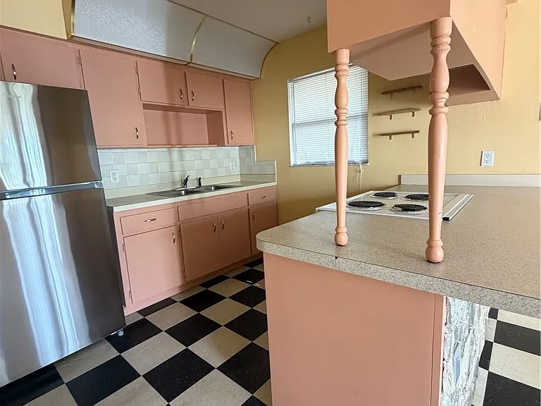 3746 Skipper Rd — Photo 10