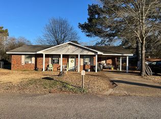 288 Parkview Cv, Pontotoc, MS 38863