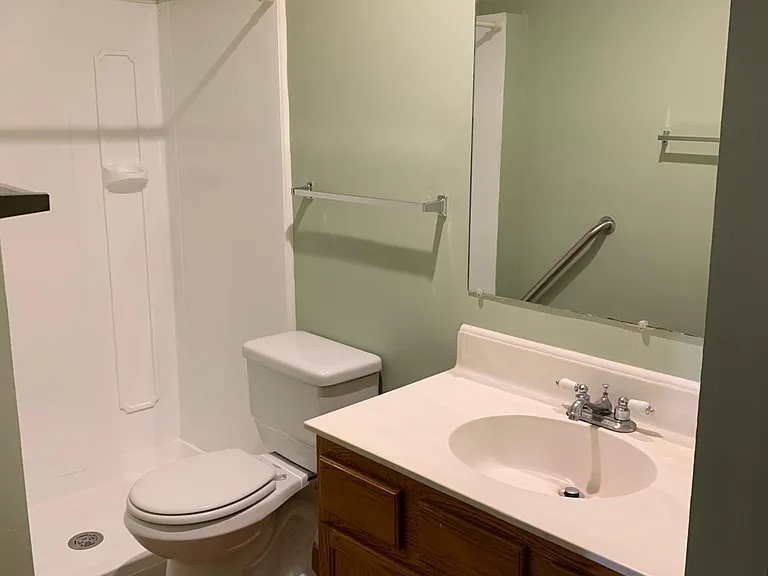 1br with back patio's bathroom
