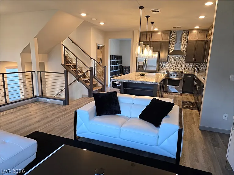 8083 Haywood Estate Ave — Photo 10