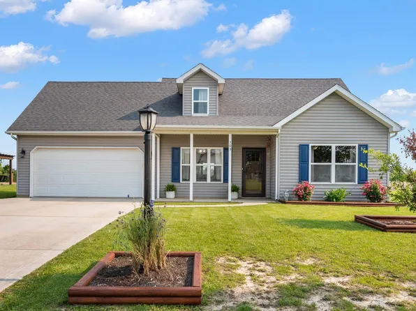 303 Shrack Ln, Dunkirk, IN 47336
