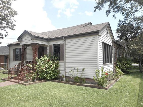2nd image of 439 Farrington Dr