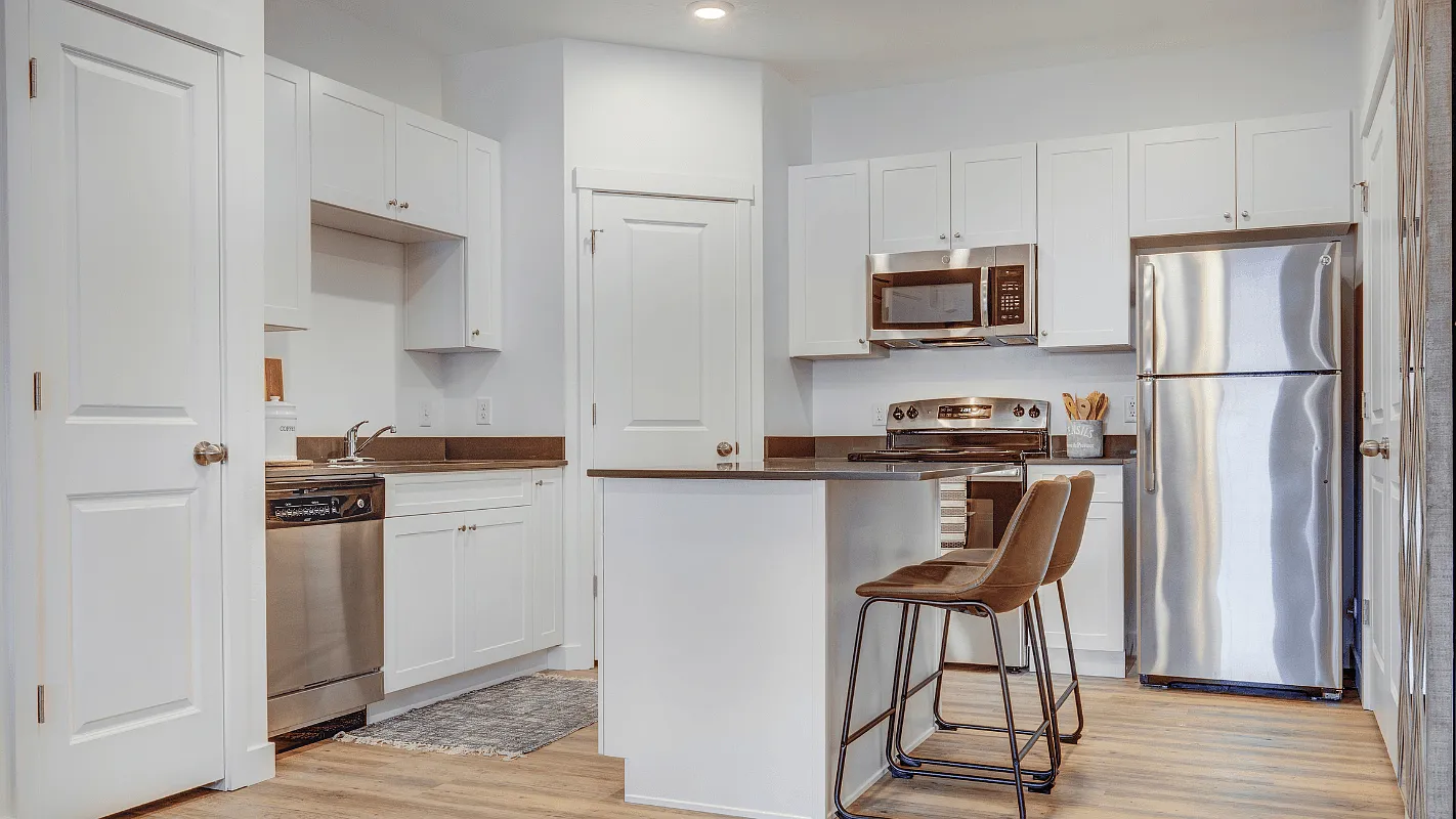 Eversage Apartments — Photo 1