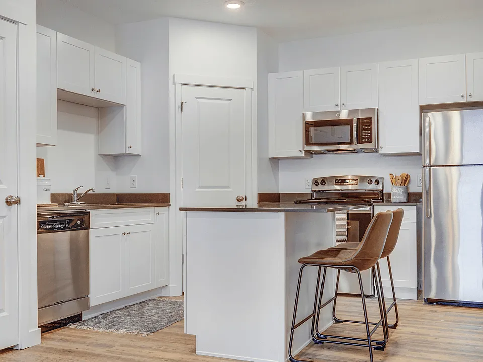 Eversage Apartments
