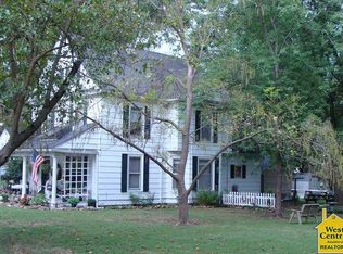 414 E 2nd St, Appleton City, MO 64724