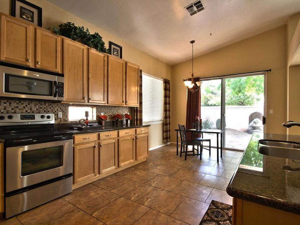 1st image of 855 N Date Palm Dr