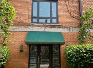 672 Vernon Ave, Glencoe, IL 60022