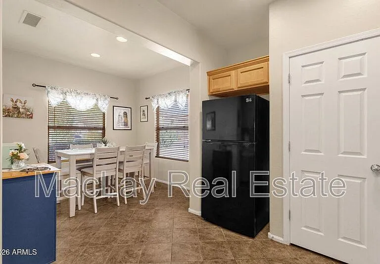 18337 N Soft Wind Dr — Photo 16