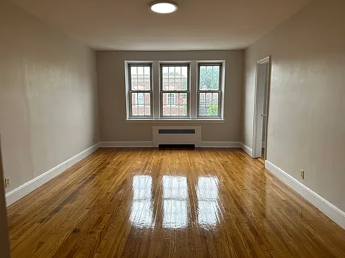 24 Concord Ave #414 Photo 1