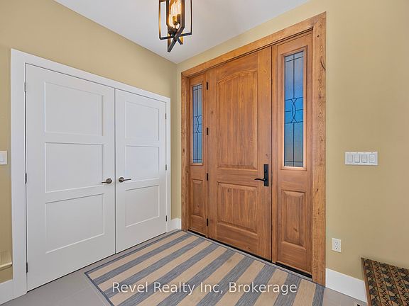5th image of 15 Stoney Rd