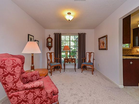 5th image of 16210 Garden Hill Ln