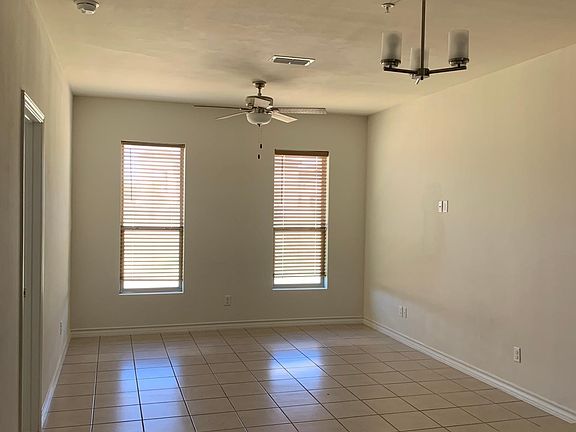 2nd image of 1507 Don Camilo Blvd #5