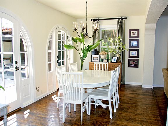 5th image of 2421 Medford Ct W