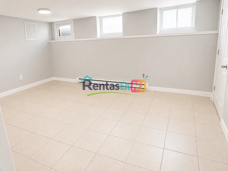51 Cortland St #B1 — Photo 2