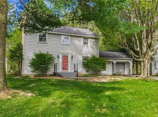 99 Eastgate Dr, Rochester, NY 14617