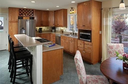 2nd image of 79 Priscilla Ave