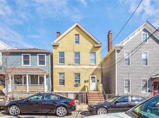 26 Manhattan Ave, Jersey City, NJ 07307