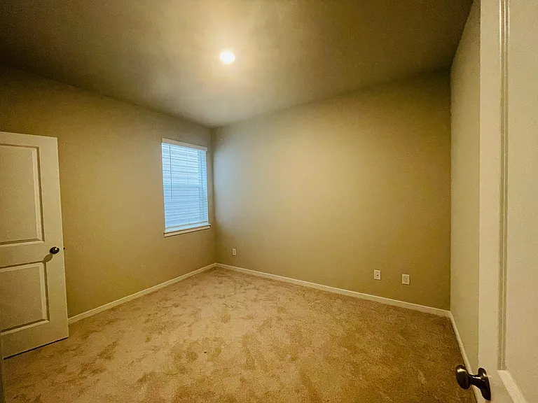 5940 Addison Rd SW — Photo 22