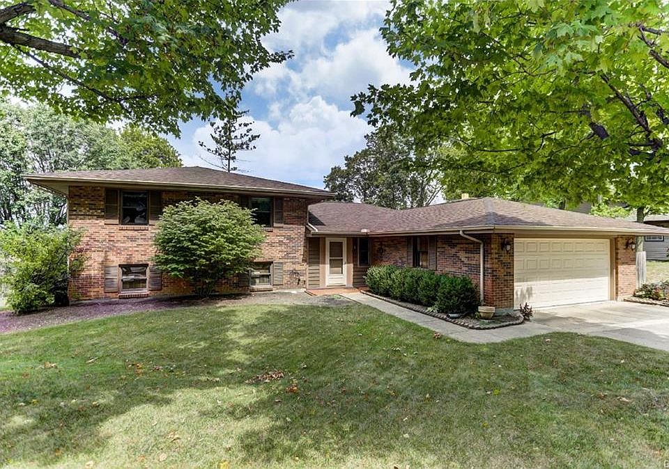 1st image of 1413 Black Forest Dr