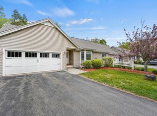 27 Autumn Ln, East Hampstead, NH 03826