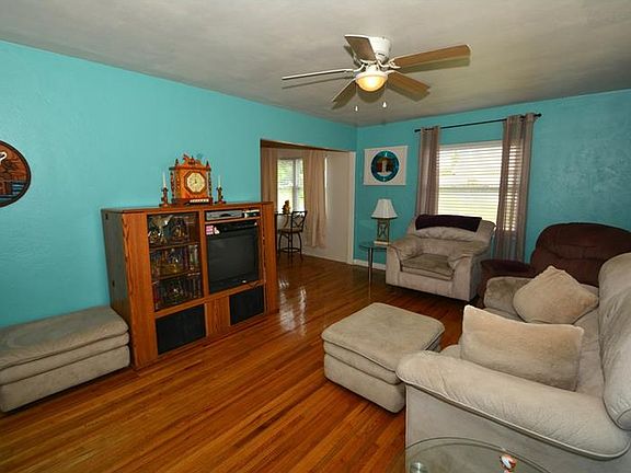 2nd image of 1438 38th Ave N