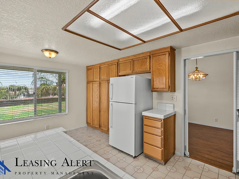 27653 Myrin Ct — Photo 5