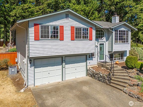3rd image of 17415 95th Avenue Ct E