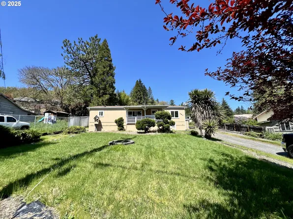 580 Geary St, Canyonville, OR 97417