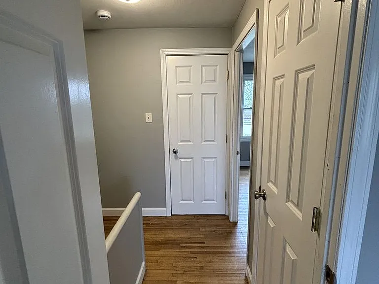 1272 W Mullan Ave — Photo 4