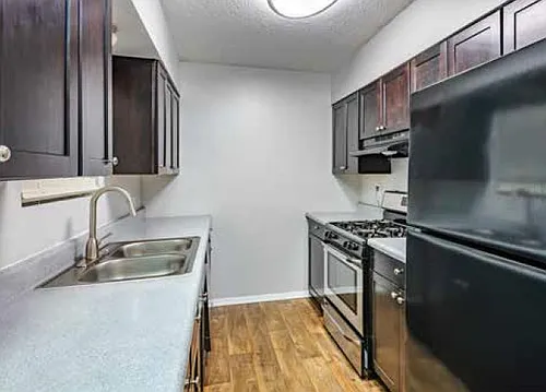 Floor plan 2 Bed 1 Bath - Gold