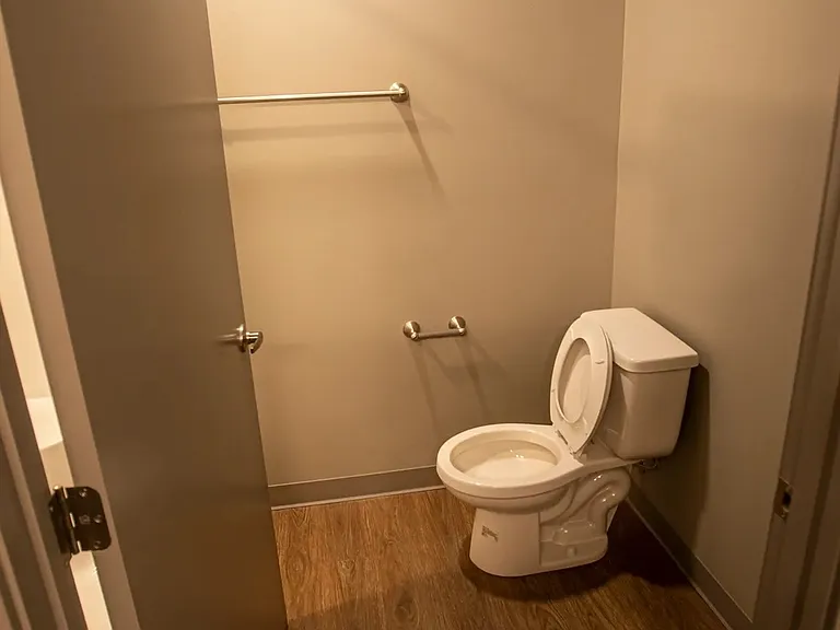 8 Lincoln St #102 — Photo 8