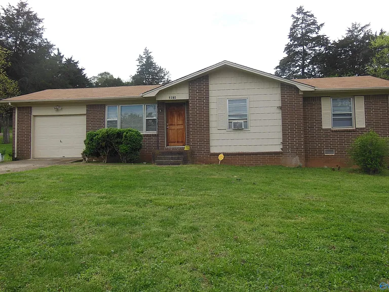3814 Timwood Dr NW — Photo 2