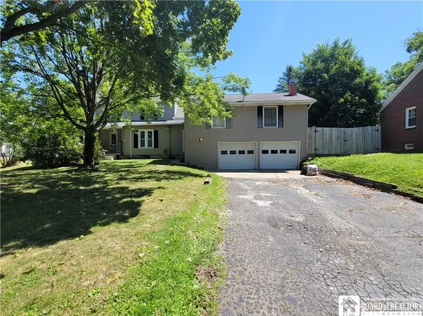 215 Cole Ave, Jamestown, NY 14701
