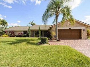 431 NW 197th Ave, Pembroke Pines, FL 33029