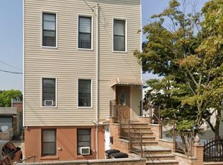 95-24 102nd St FLOOR 2, Ozone Park, NY 11416