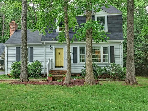2nd image of 2303 Lashley Ln