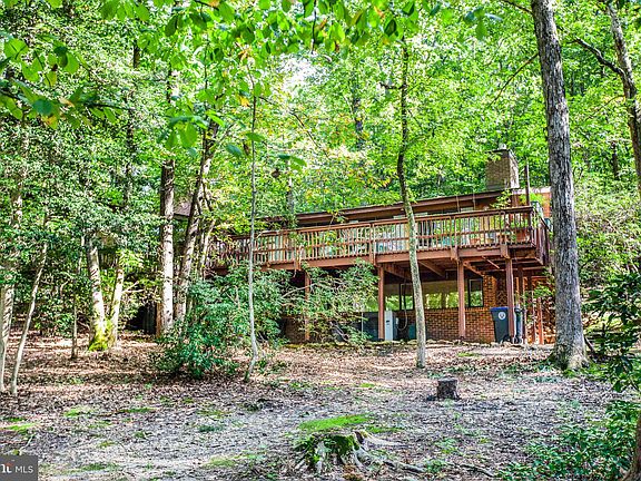 4th image of 9 Lockhart Cir