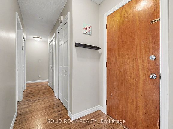 3rd image of 7 B Leeds St