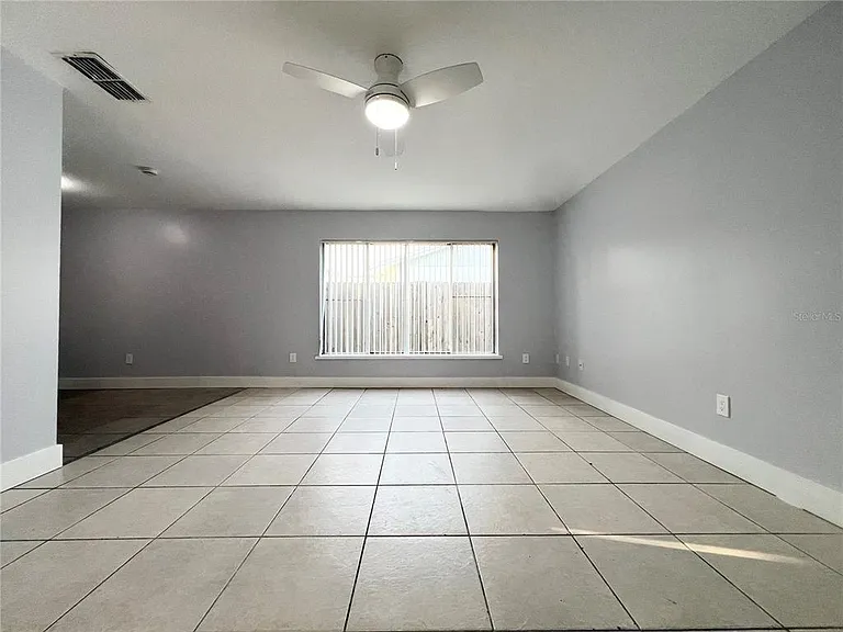 11340 Cardiff Dr — Photo 11