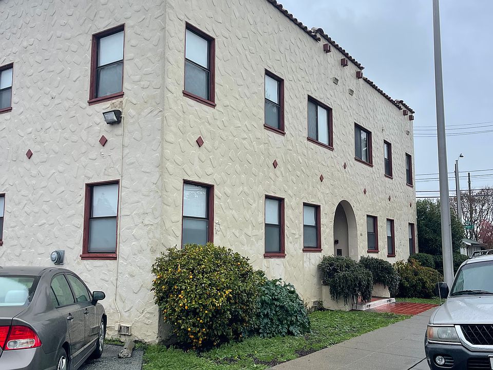Building 321 Monte Diablo
