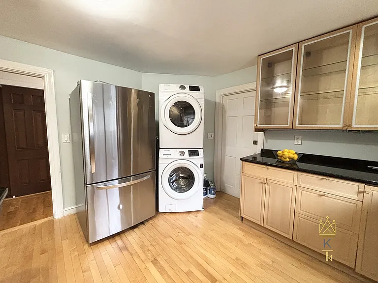 9 Reservoir Rd #1 — Photo 7