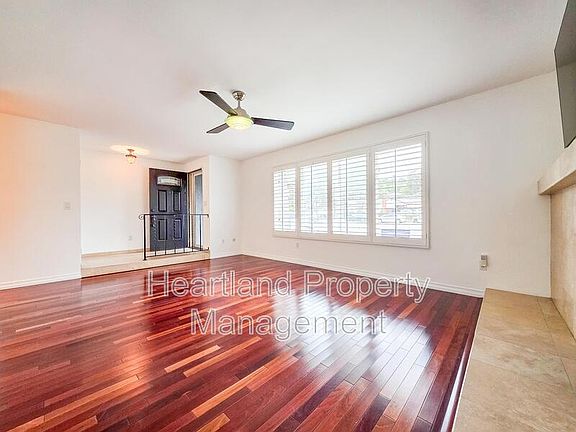 3rd image of 7381 Laura Ct
