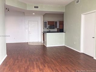 4th image of 18800 NE 29th Ave Penthouse 23