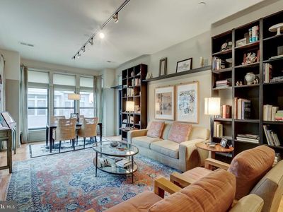 1209 N Charles St UNIT 302, Baltimore, MD, 21201